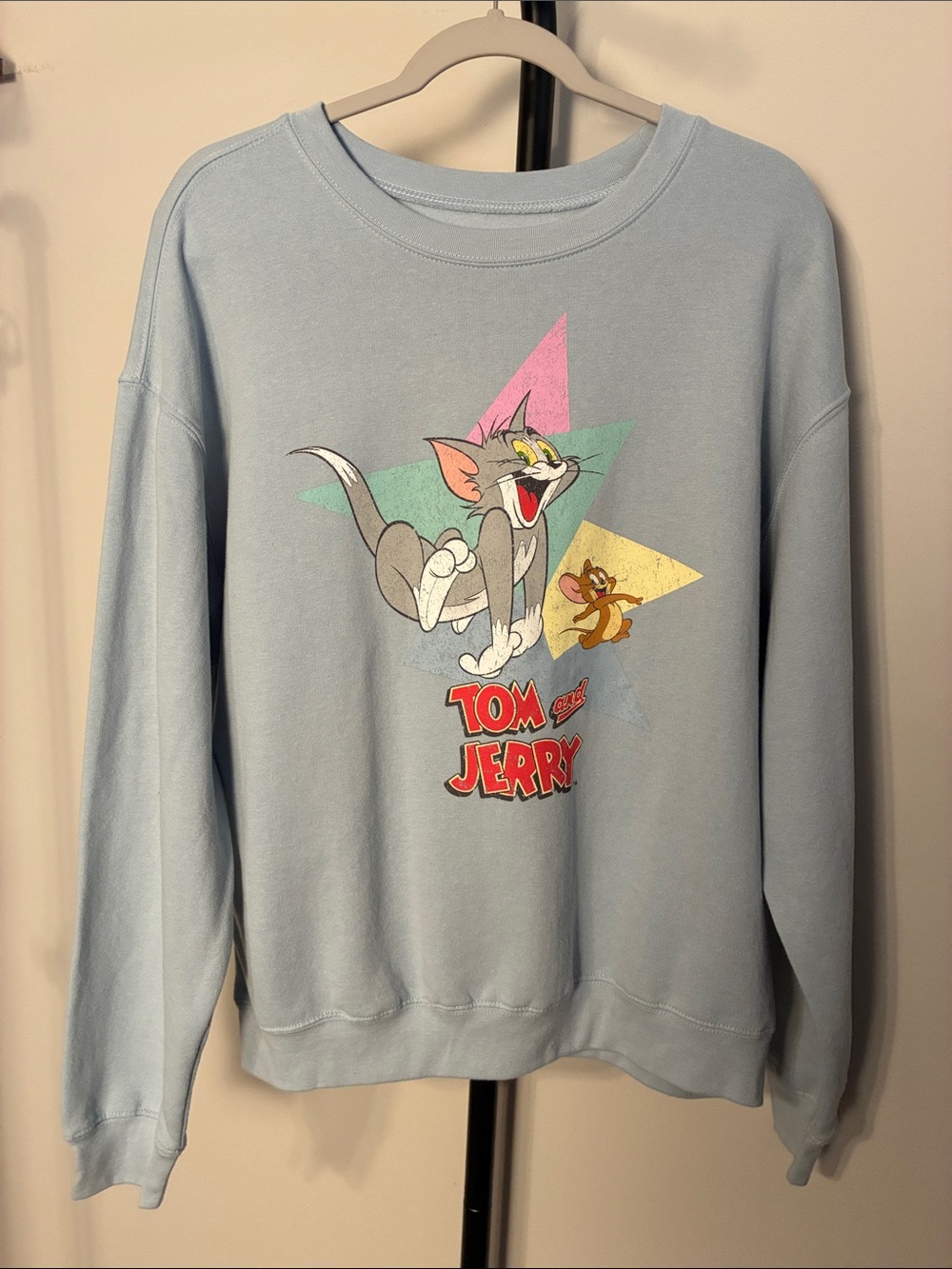 New! Tom & Jerry Light Blue Graphic Sweatshirt Size XL NWT